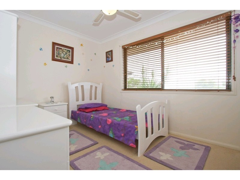 10 Adelong Road, Shailer Park QLD 4128