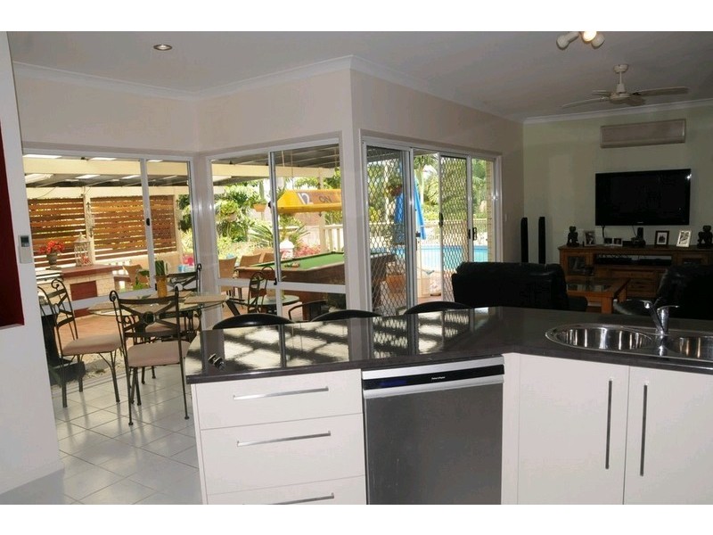 6 Hoylake Court, Cornubia QLD 4130