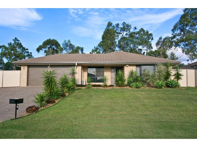 7 Stacey Court, Parkinson QLD 4115