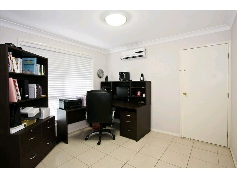 7 Stacey Court, Parkinson QLD 4115