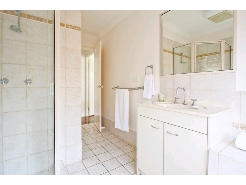 146 Barokee Drive, Tanah Merah QLD 4128