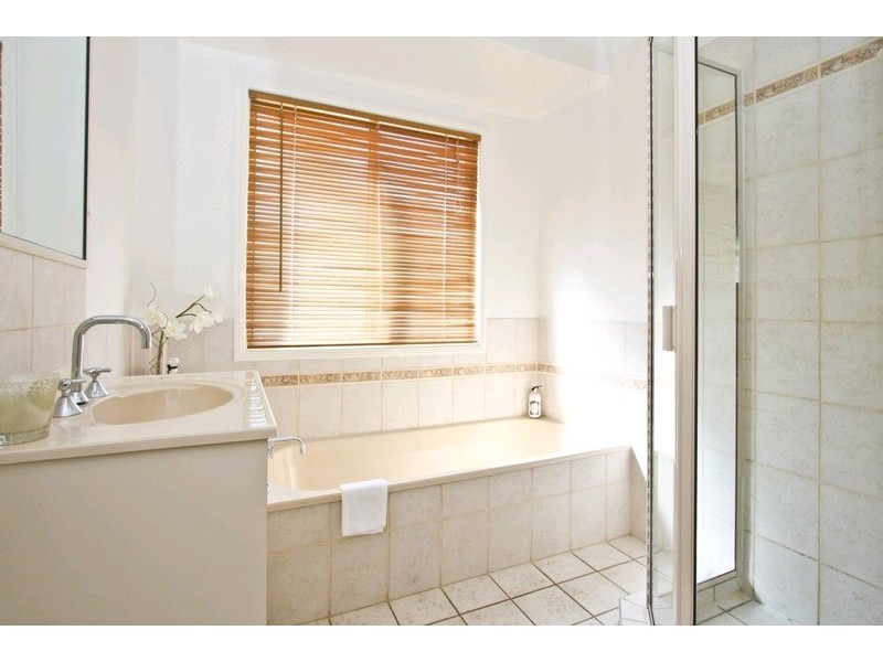 146 Barokee Drive, Tanah Merah QLD 4128