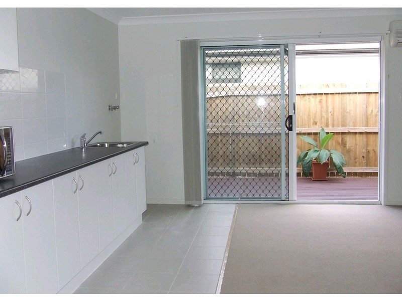 13 Lakeland Court, Loganholme QLD 4129