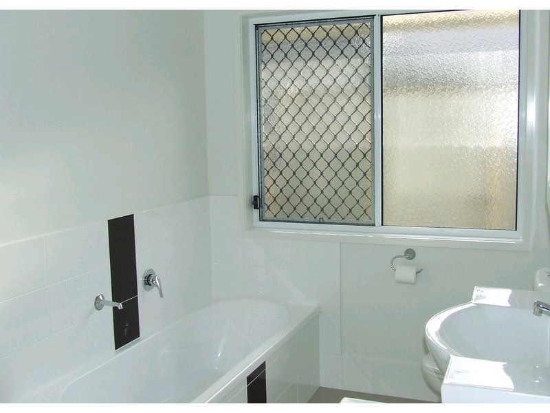 13 Lakeland Court, Loganholme QLD 4129