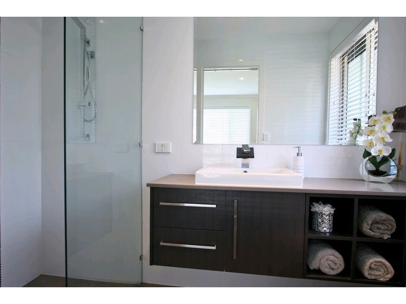 23 Hanlon Street, Tanah Merah QLD 4128