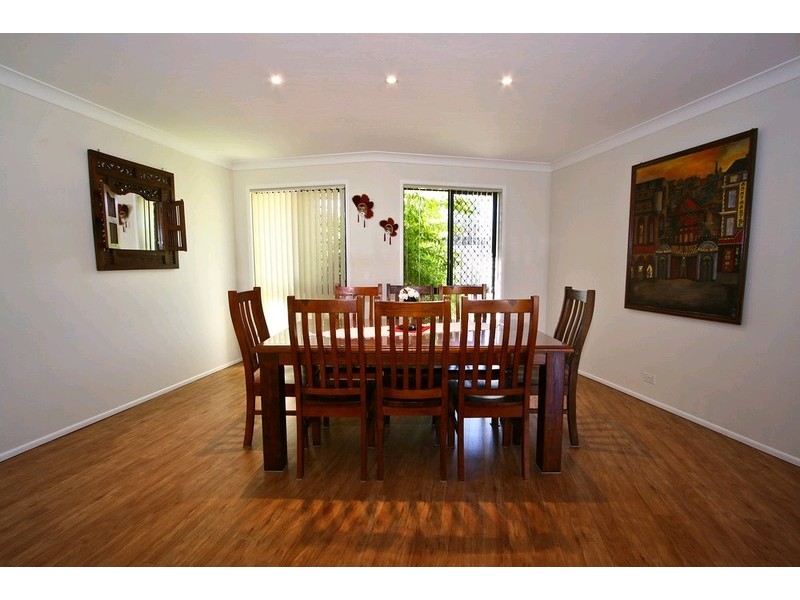 2/18 Japonica Street, Eagleby QLD 4207