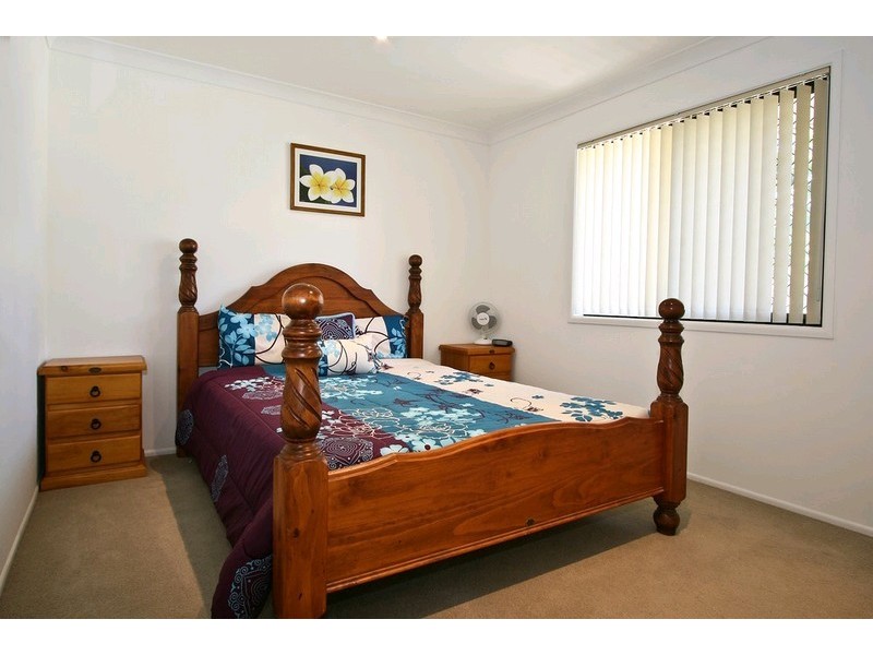 2/18 Japonica Street, Eagleby QLD 4207