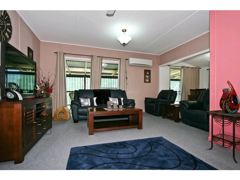 35 Danyenah Street, Loganholme QLD 4129