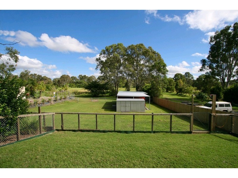 35 Danyenah Street, Loganholme QLD 4129