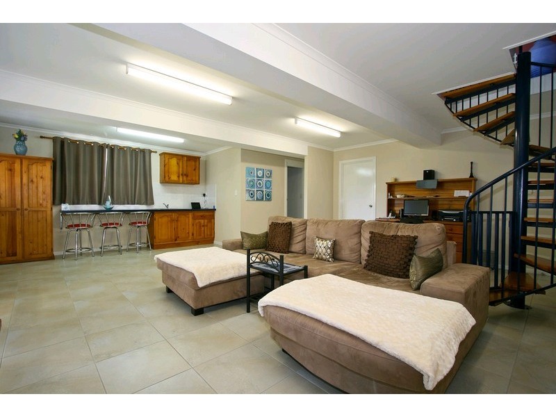 35 Danyenah Street, Loganholme QLD 4129