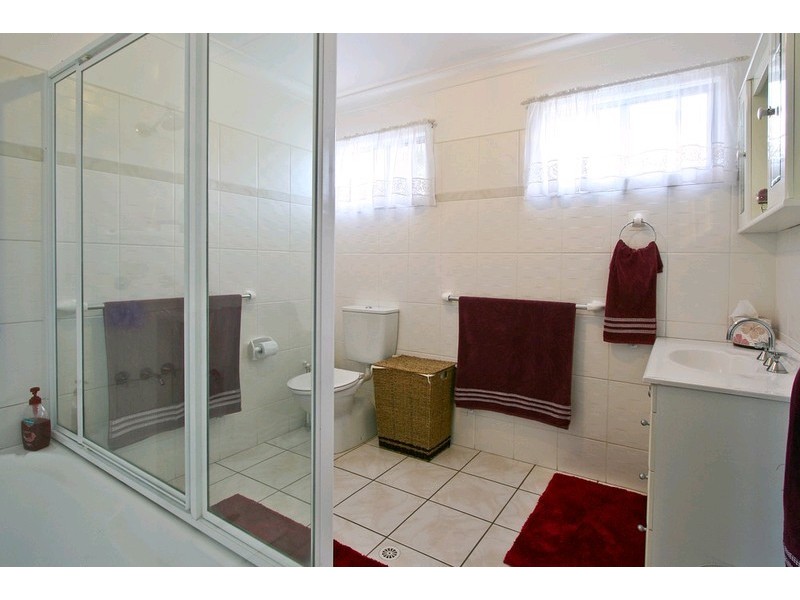 35 Danyenah Street, Loganholme QLD 4129