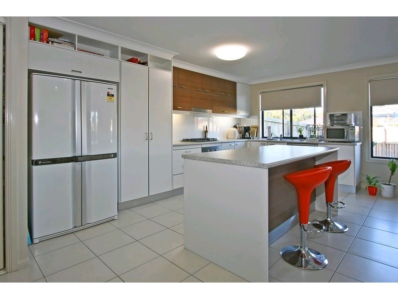 16 River Park Drive, Loganholme QLD 4129