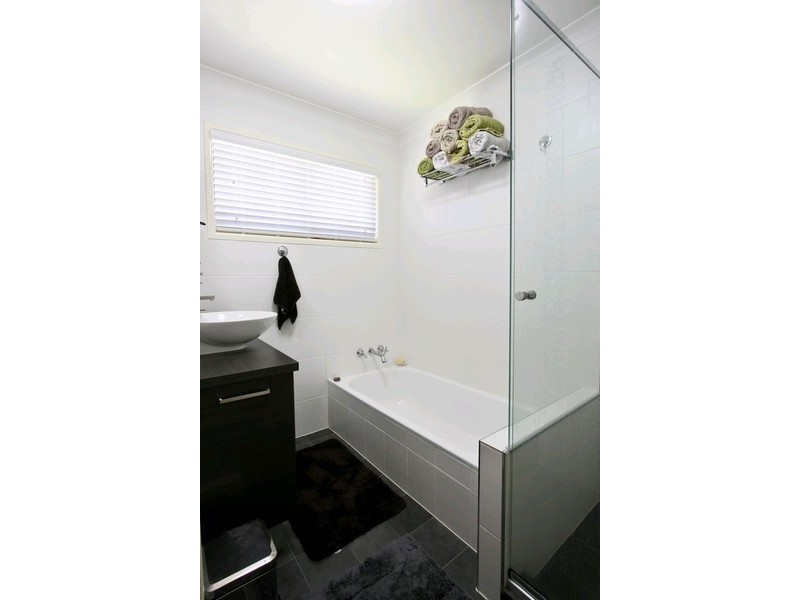 30 Clarendon Street, Loganholme QLD 4129