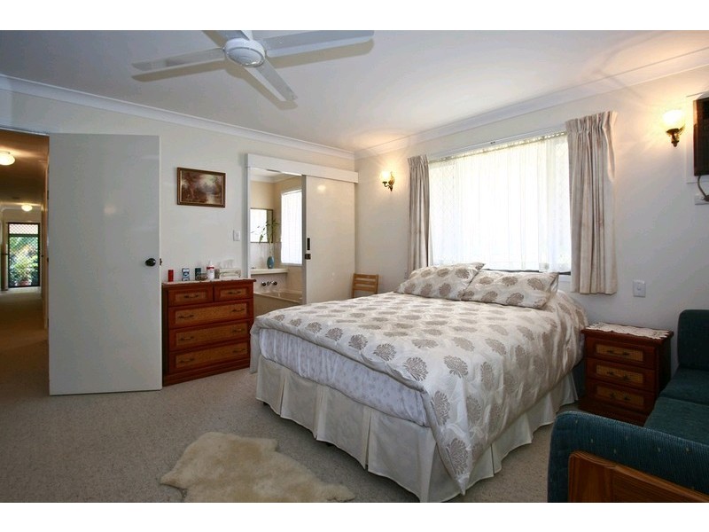 15 Voltaire Street, Shailer Park QLD 4128