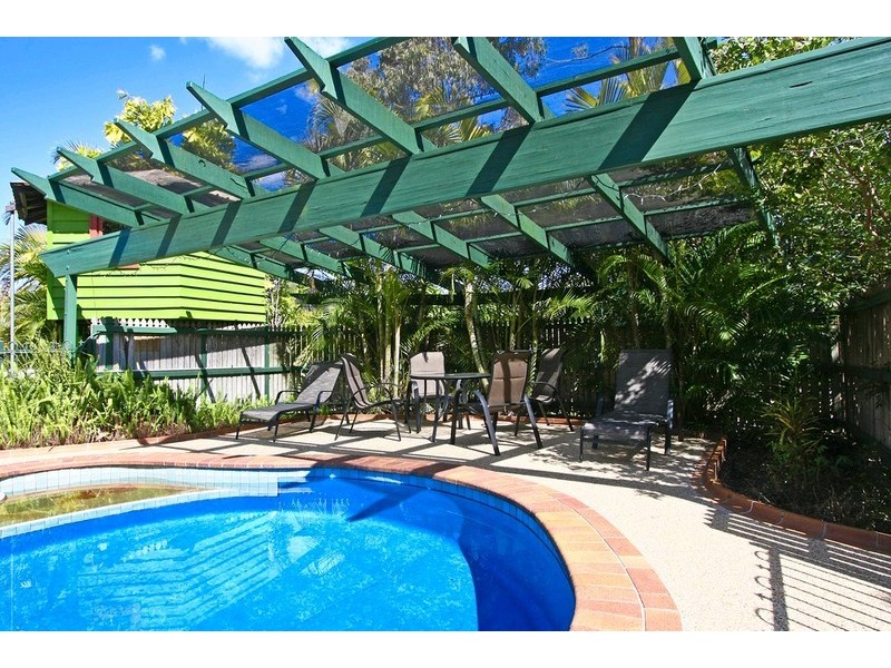 15 Voltaire Street, Shailer Park QLD 4128