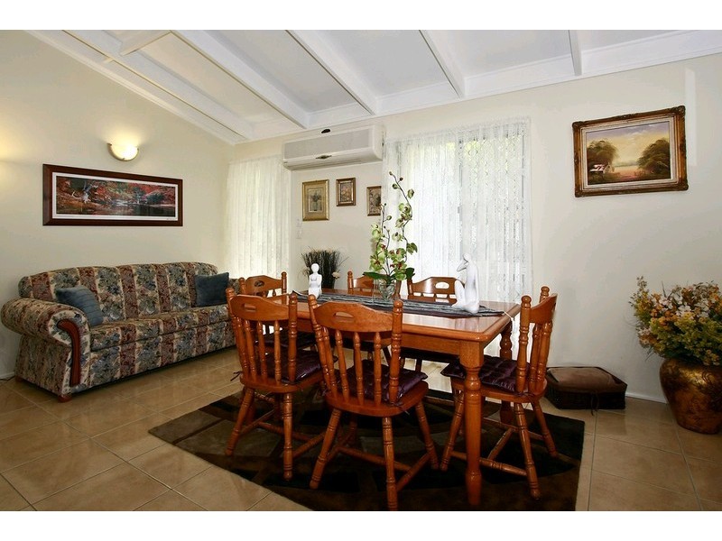 10 Oak Street, Shailer Park QLD 4128