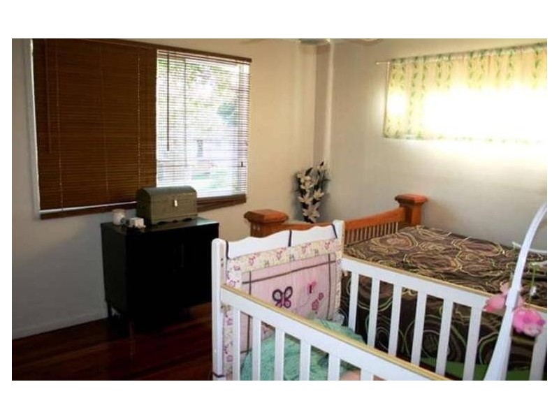 26 Carissa Street, Shailer Park QLD 4128