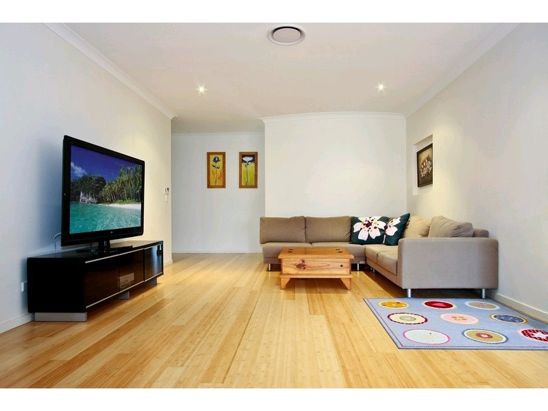 18 Pinnacle Place, Eight Mile Plains QLD 4113