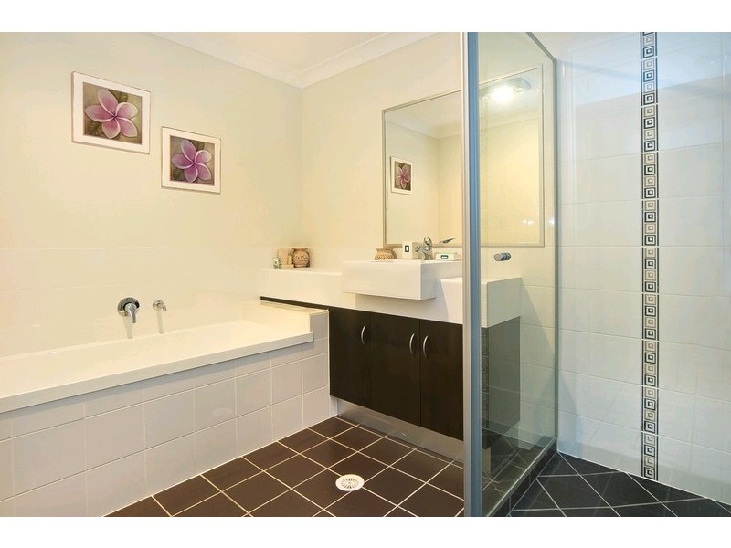 2/15 Sabre Court, Loganholme QLD 4129