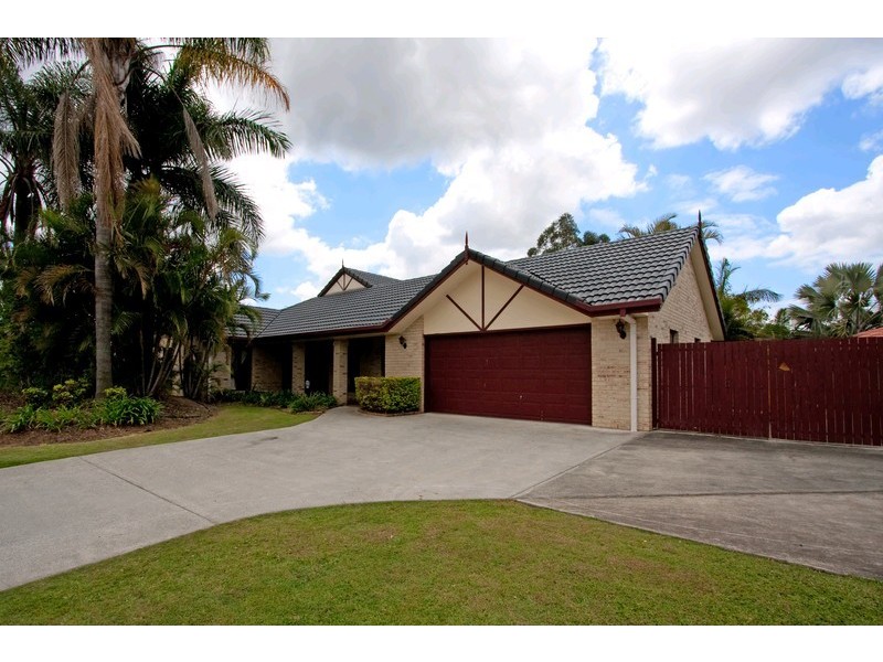 79 St Andrews Dr, Cornubia QLD 4130