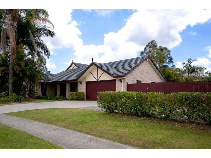 79 St Andrews Dr, Cornubia QLD 4130