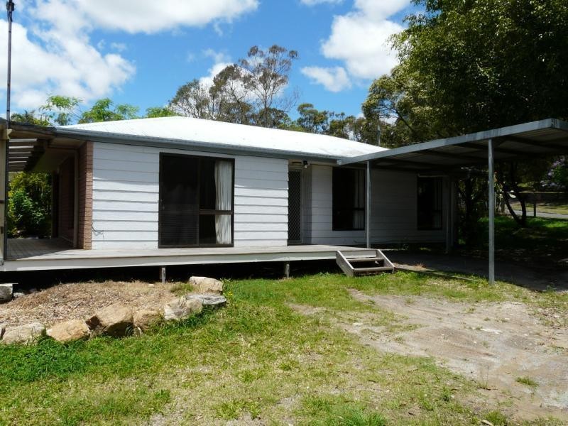 35 Trudy Crescent, Cornubia QLD 4130