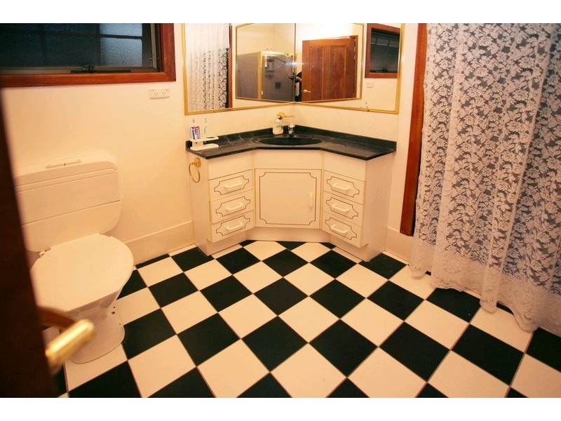 42 Jasmine Crescent, Shailer Park QLD 4128