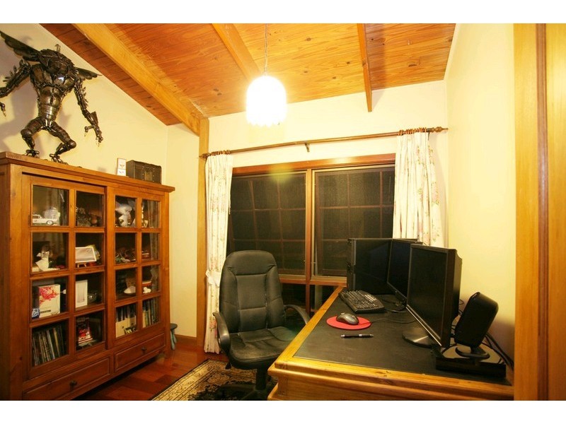 42 Jasmine Crescent, Shailer Park QLD 4128