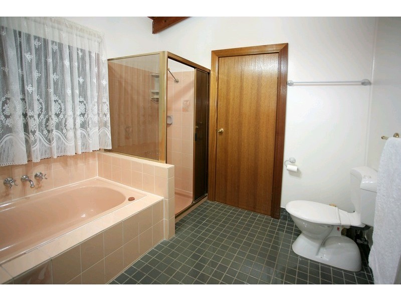 42 Jasmine Crescent, Shailer Park QLD 4128