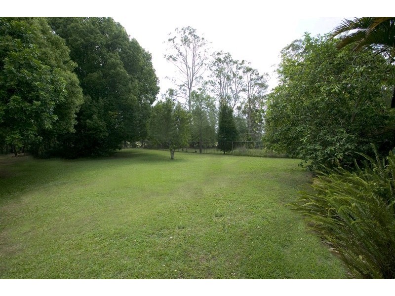 32 Parkway Road, Daisy Hill QLD 4127