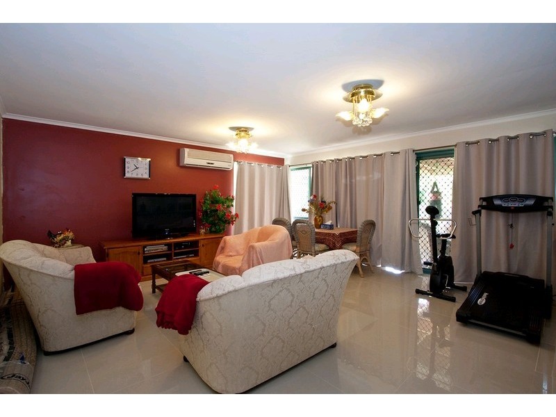 81B Lyndale Street, Daisy Hill QLD 4127