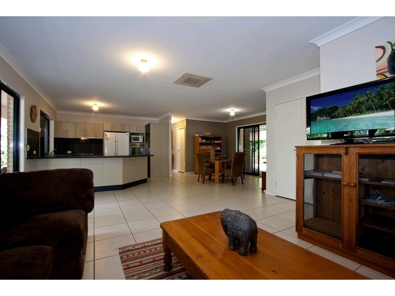 31 Sewell Road, Tanah Merah QLD 4128