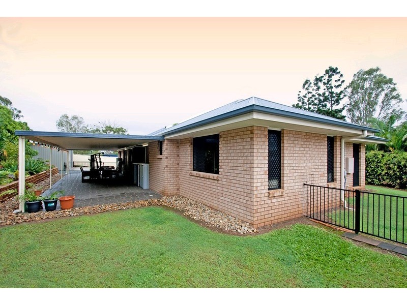 31 Sewell Road, Tanah Merah QLD 4128