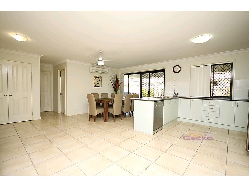 67 Weyers Road, Nudgee QLD 4014