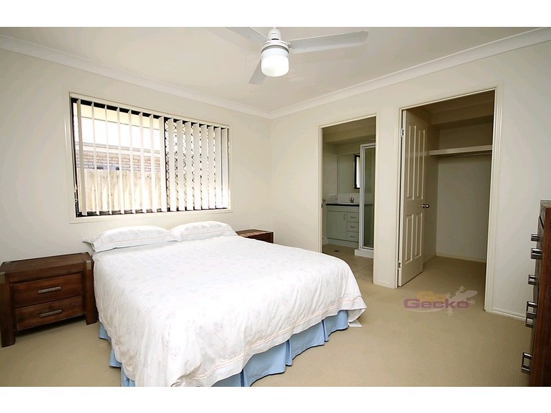 67 Weyers Road, Nudgee QLD 4014