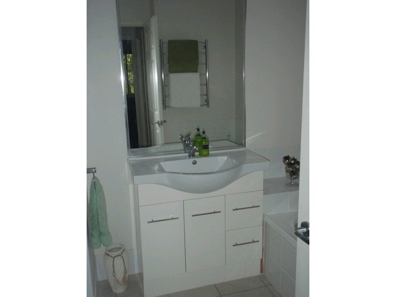 2/14 Wendron Street, Rochedale South QLD 4123