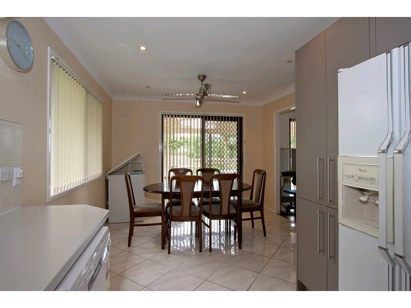 119 Springwood Road, Springwood QLD 4127