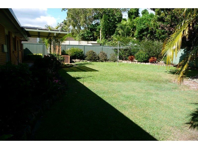 13 Raelene Terrace, Springwood QLD 4127