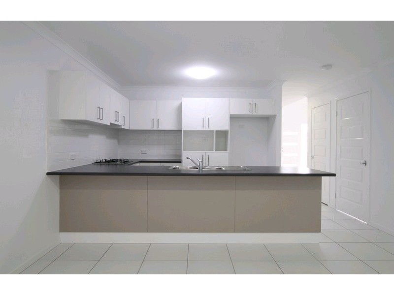 20 Chester Road, Eight Mile Plains QLD 4113