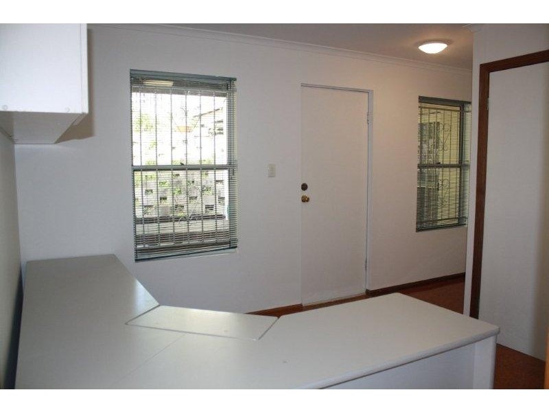 14 Gwandalan Street, Eight Mile Plains QLD 4113