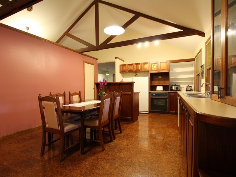 14 Gwandalan Street, Eight Mile Plains QLD 4113