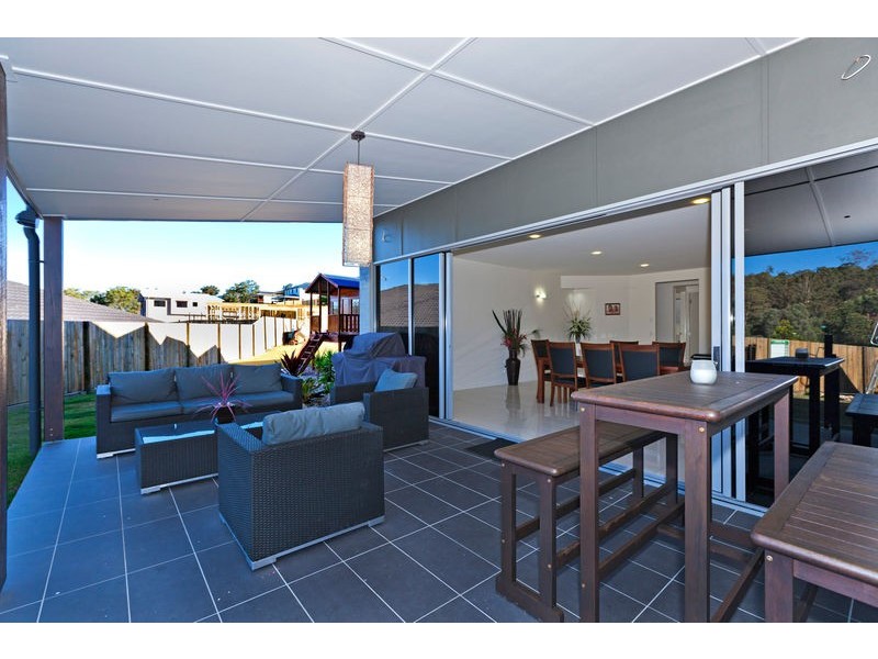 11 Nanny Shailer Street, Daisy Hill QLD 4127