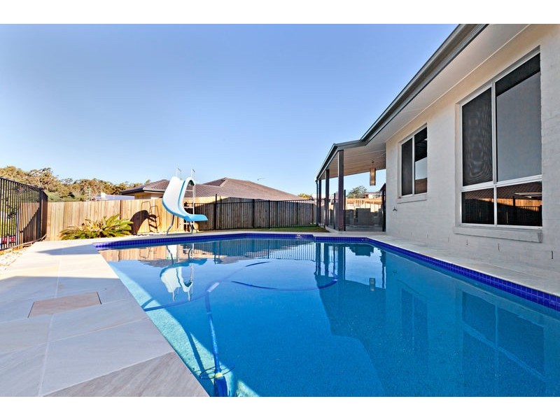 11 Nanny Shailer Street, Daisy Hill QLD 4127