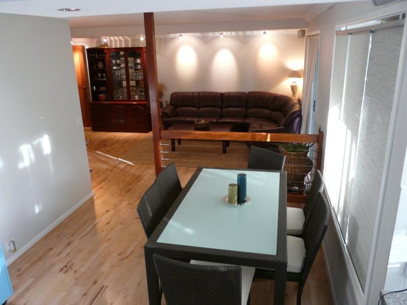 24 Letitia Street, Regents Park QLD 4118