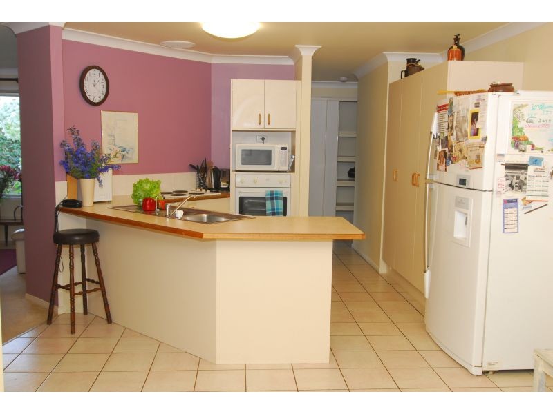 21 Delapine Pl, Seventeen Mile Rocks QLD 4073