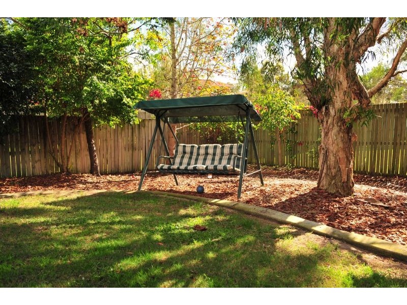 21 Delapine Pl, Seventeen Mile Rocks QLD 4073