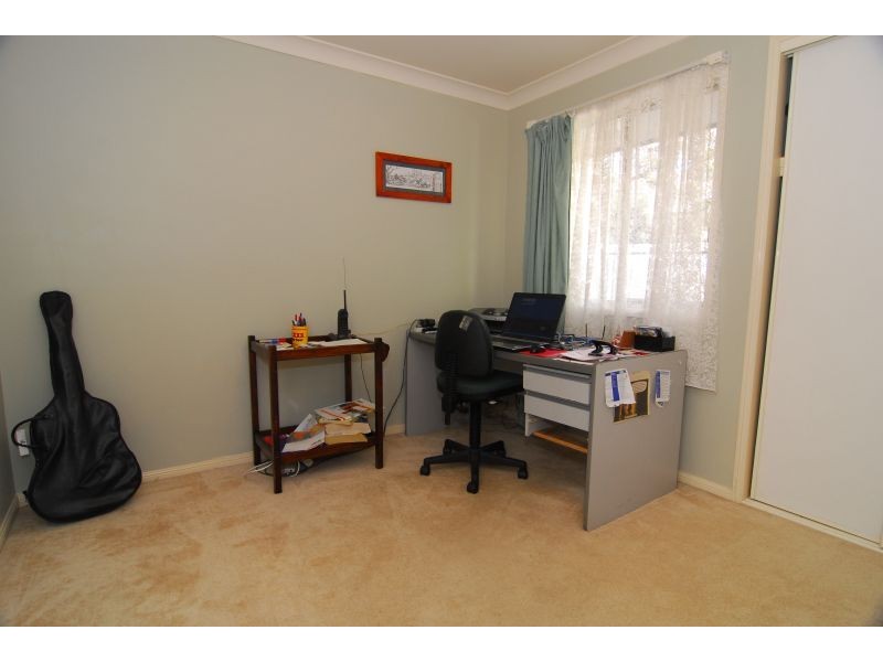 21 Delapine Pl, Seventeen Mile Rocks QLD 4073
