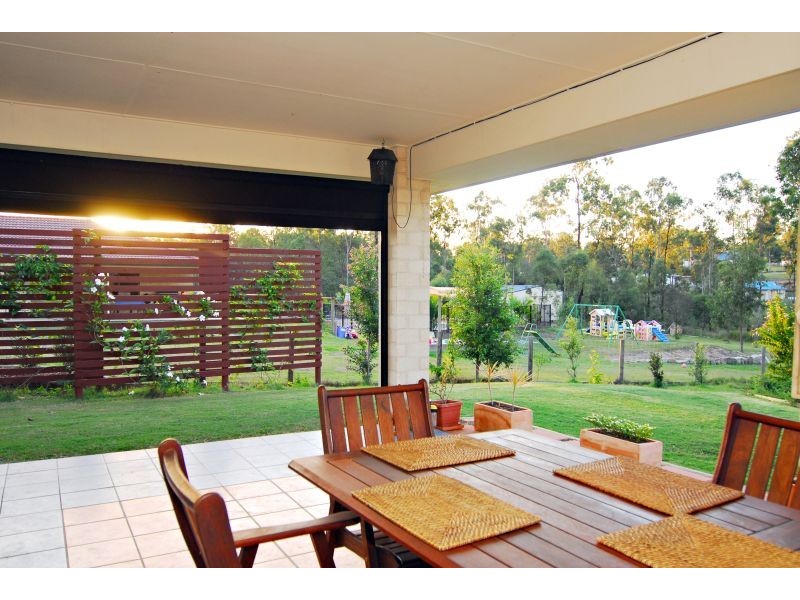 235 Equestrian Drive, New Beith QLD 4124