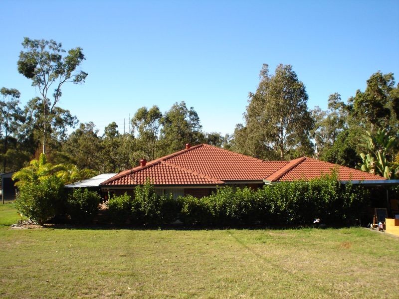 118 Horseshoe Cr, New Beith QLD 4124