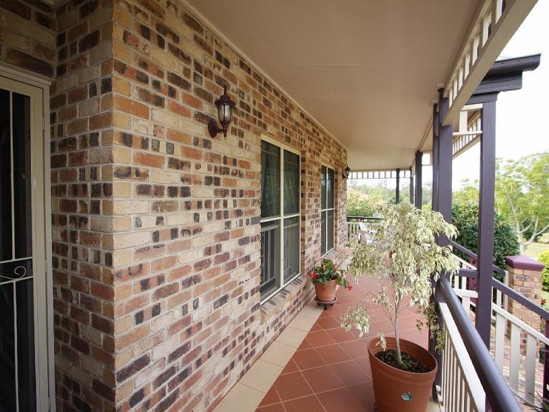 47-49 Thylungra Road, Park Ridge South QLD 4125